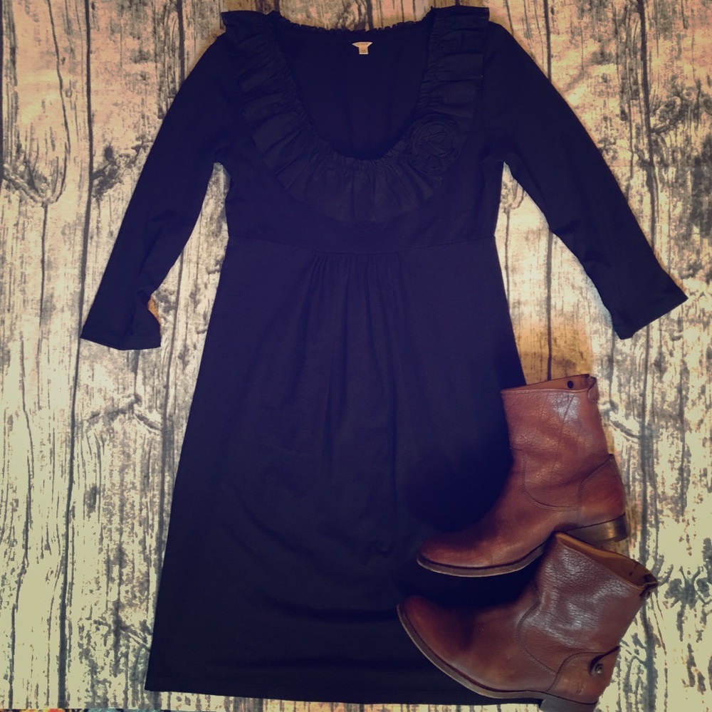J.Crew black 3/4 sleeve ruffle necked dress XS